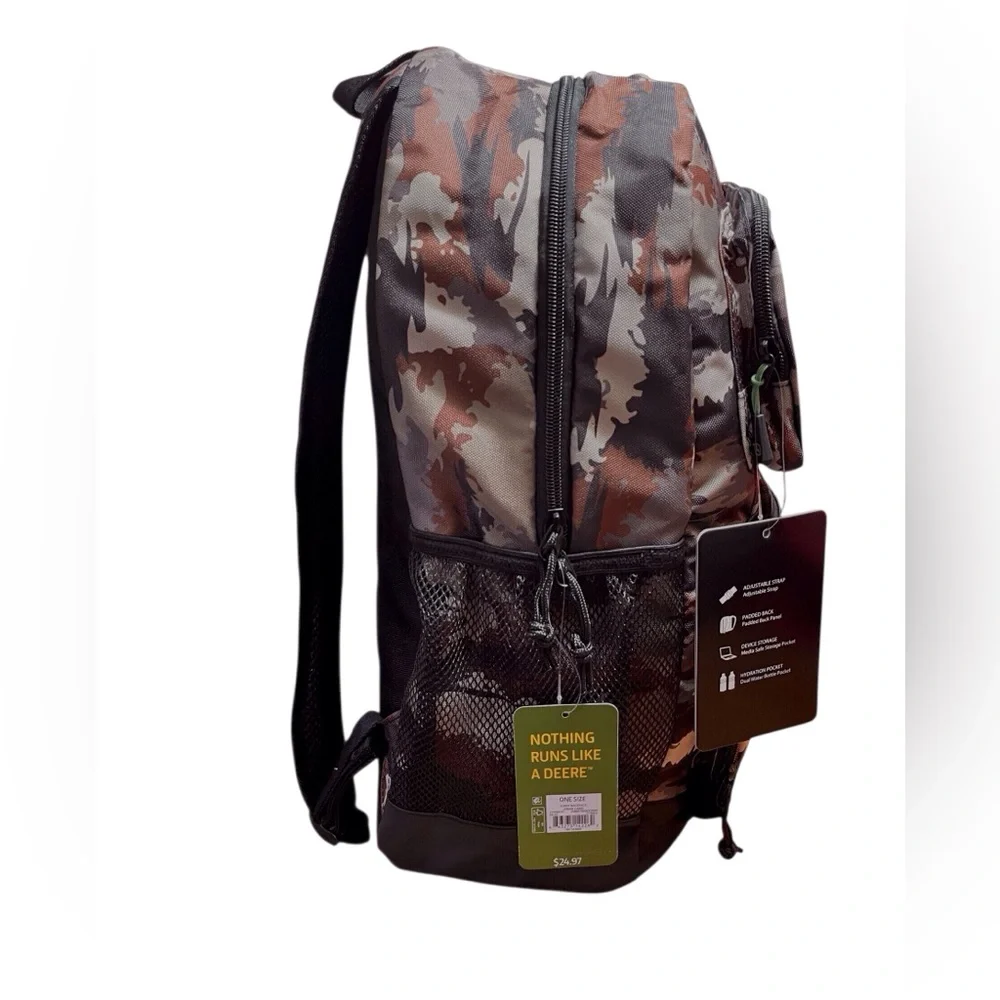 John Deere 18” backpack brown/urban camouflage laptop padded storage new w/tags